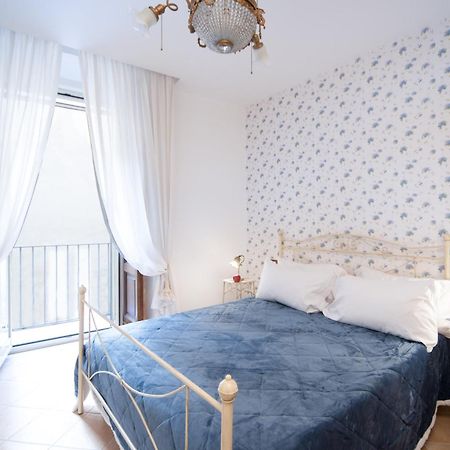 La Casa Di Assunta Naples Historical Centre Apartment ภายนอก รูปภาพ