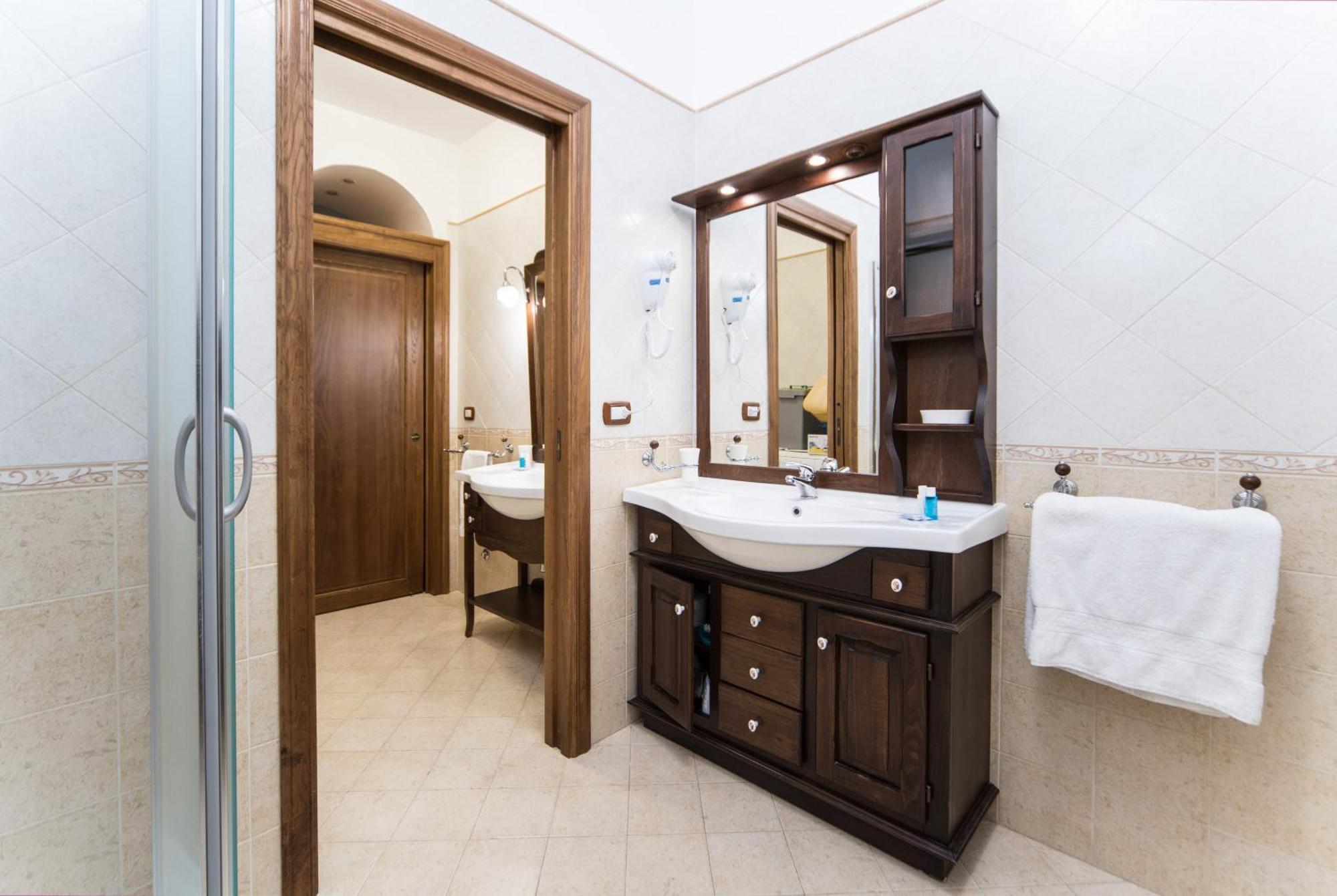 La Casa Di Assunta Naples Historical Centre Apartment ภายนอก รูปภาพ